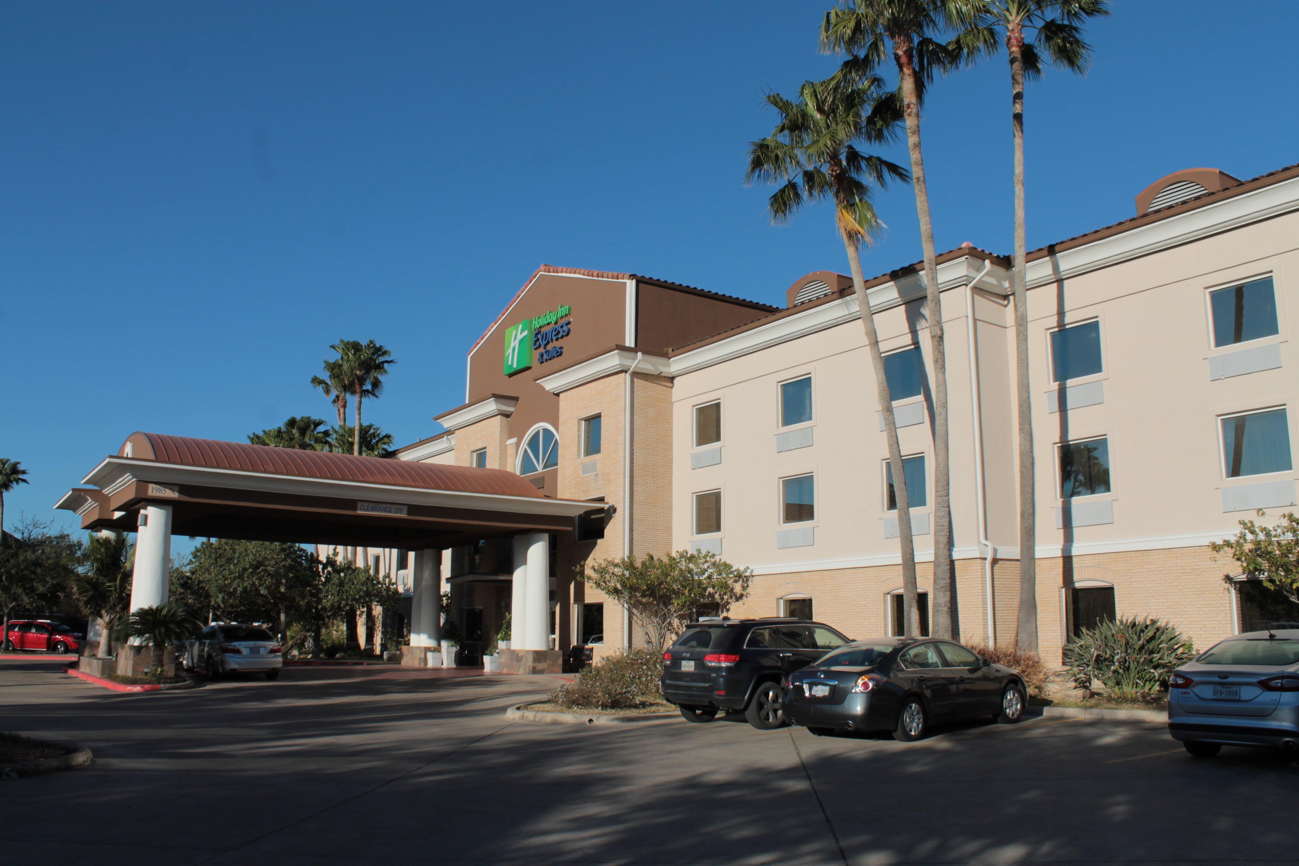 Holiday Inn Express Hotel And Suites Brownsville By Ihg Экстерьер фото